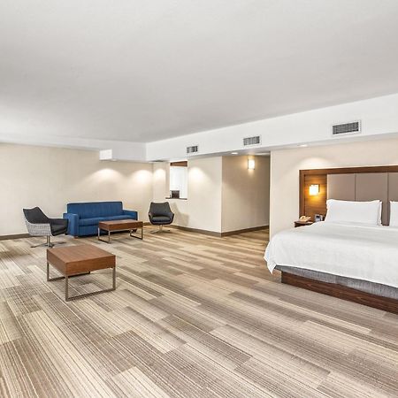Holiday Inn Express & Suites Tacoma By Ihg Екстер'єр фото