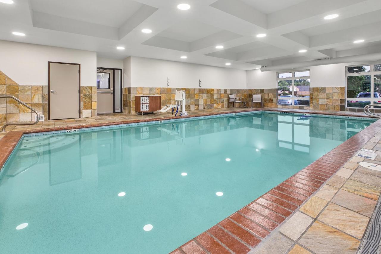 Holiday Inn Express & Suites Tacoma By Ihg Екстер'єр фото