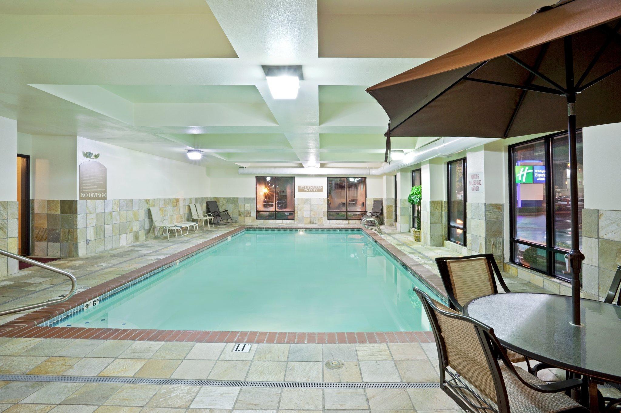 Holiday Inn Express & Suites Tacoma By Ihg Екстер'єр фото