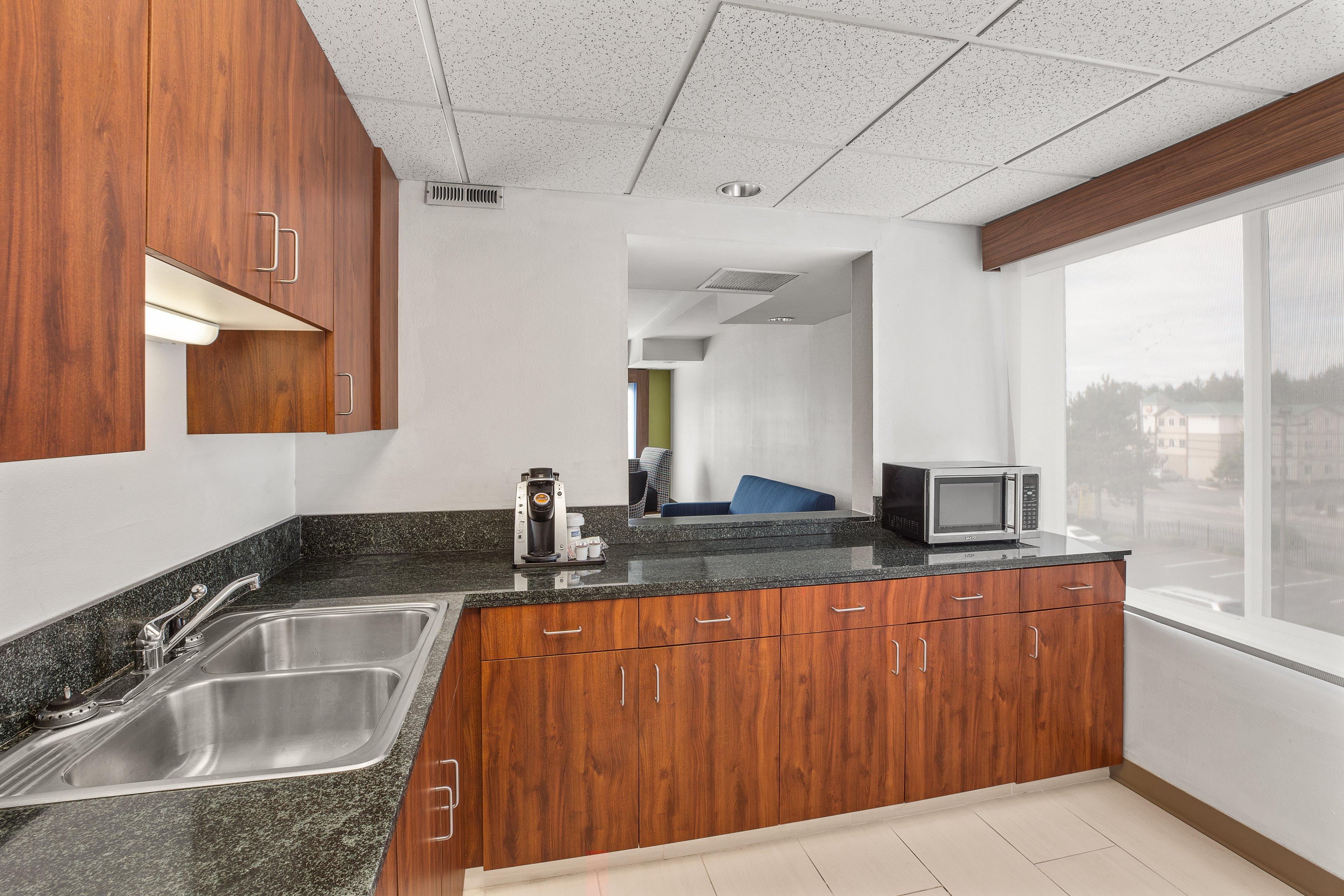Holiday Inn Express & Suites Tacoma By Ihg Екстер'єр фото