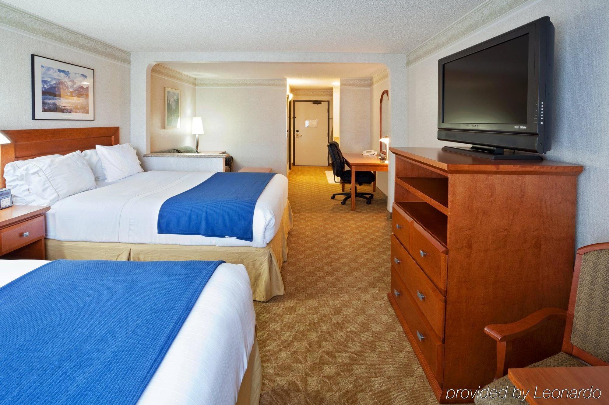Holiday Inn Express & Suites Tacoma By Ihg Екстер'єр фото
